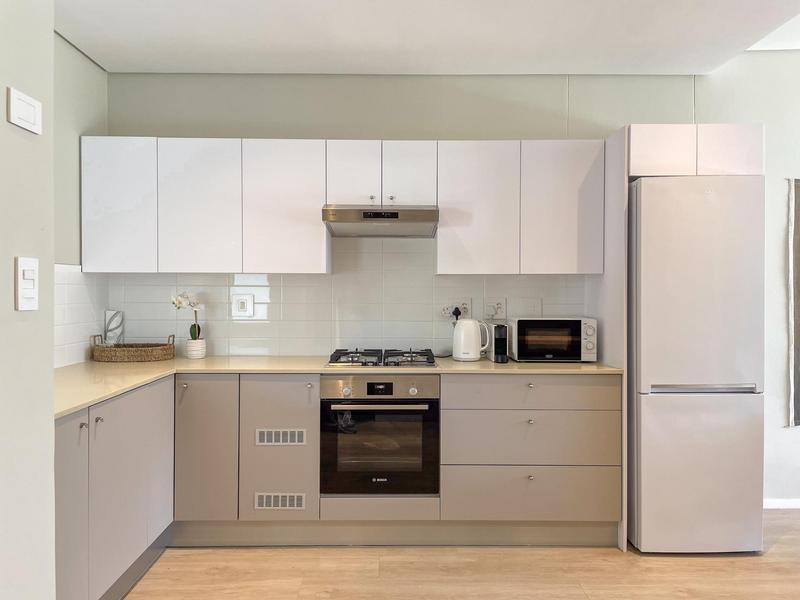 To Let 2 Bedroom Property for Rent in Hout Bay Western Cape